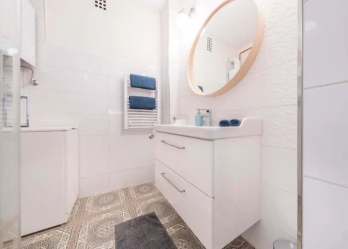 Lejlighed Sandra Close To Chain Bridge
