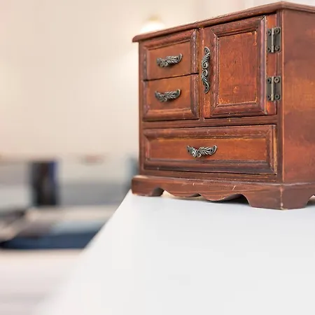 Sandra Close To Chain Bridge Budapest