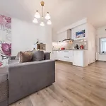 Apartment Sandra Close To Chain Bridge Budapest